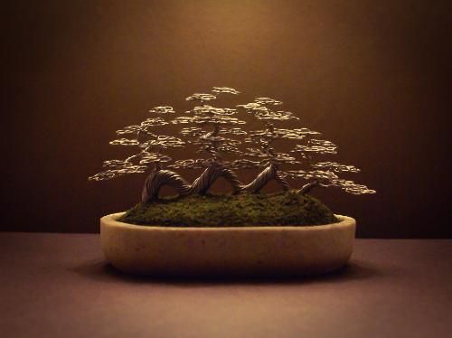 Artwork #34 - A light grey 'raft' style wire Bonsai